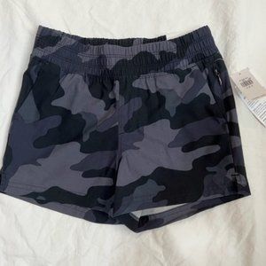 NWT Girl's Old Navy Running Shorts size small